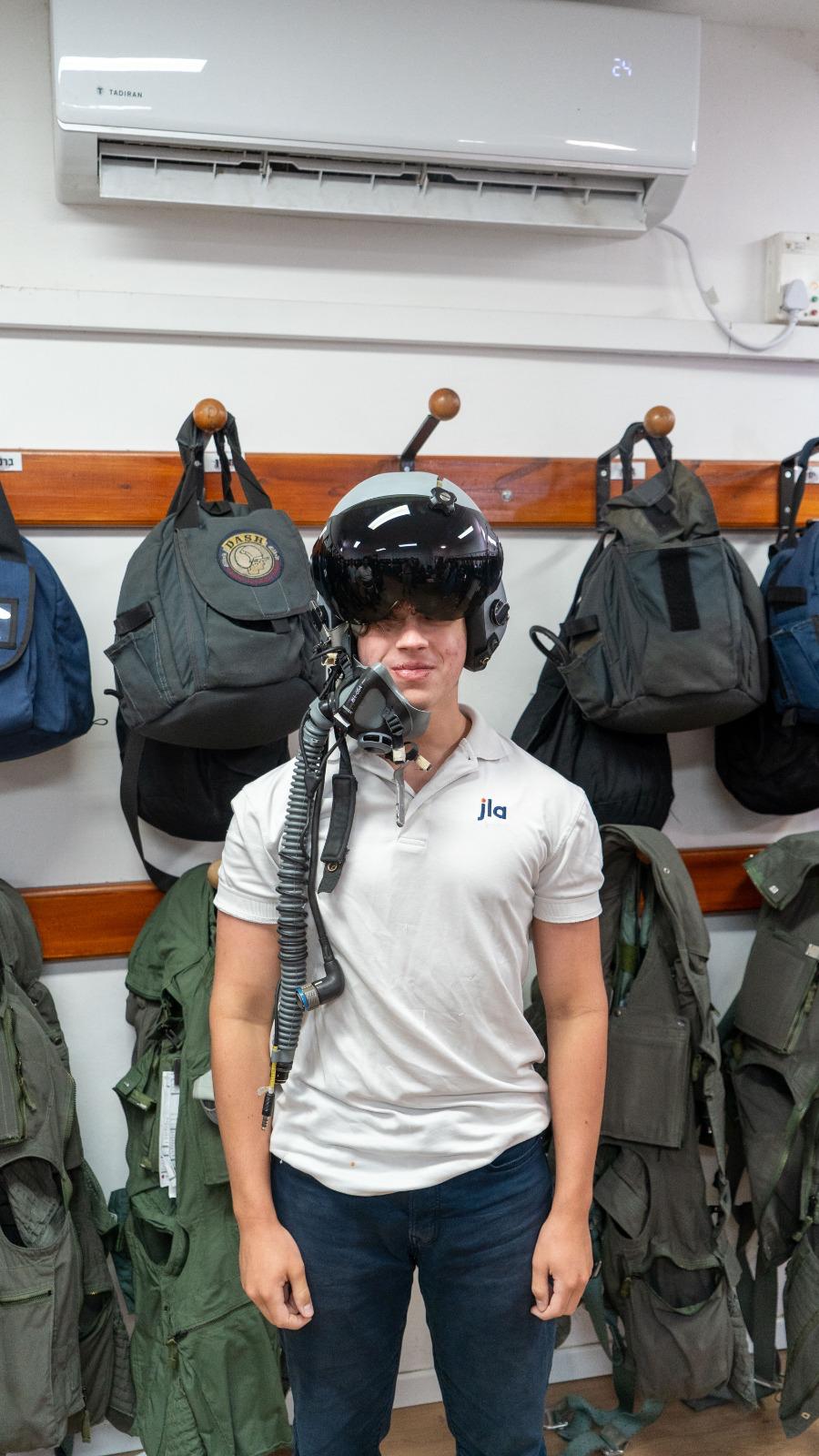 556f0ed9-be87-4dfc-914d-40f445bb25db